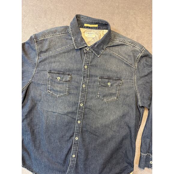 Tommy Bahama Jeans Lined Jean Button up Shirt, Size X-Large - Picture 2 of 13
